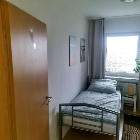 דירה With Balcony In