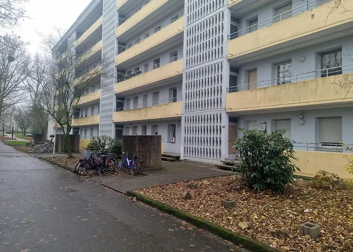 With Balcony In * Mönchengladbach